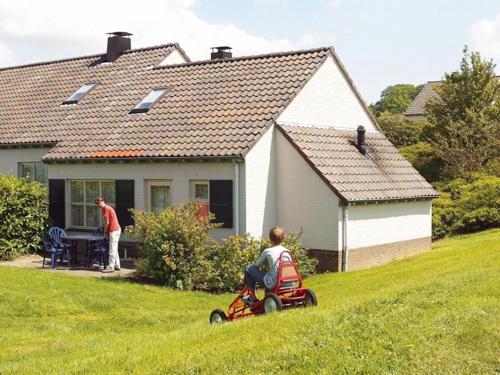 Landal Hoog Vaals Hotel Exterior photo